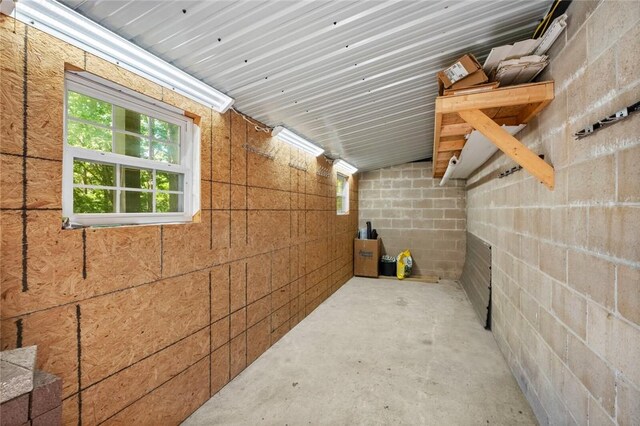 6 Rivercliff Rd, Rogers, AR 72756 - view of side of home with a patio