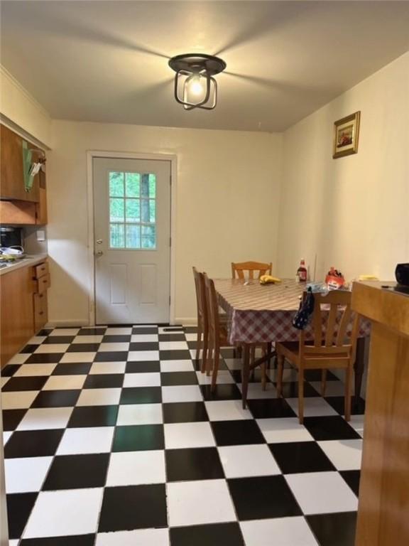 1002 N Pleasant St, Springdale, AR 72764 - photo 8