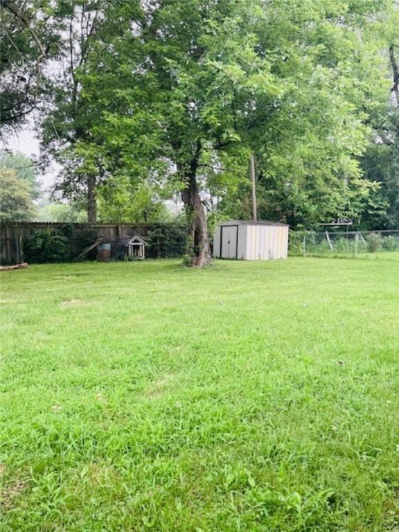 1002 N Pleasant St, Springdale, AR 72764 - photo 21
