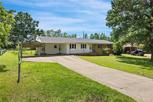208 Date St, Russellville, AR 72802 - ranch-style house with concrete driveway, crawl space, and an attached carport