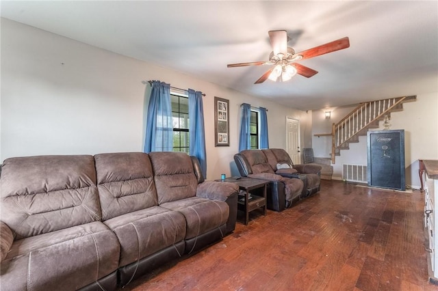 11085 Ruby Hall Rd, Gentry, AR 72734 - photo 4