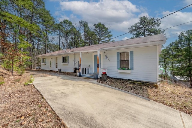 554 Emerald Cove Rd, Fairfield Bay, AR 72153 - photo 6