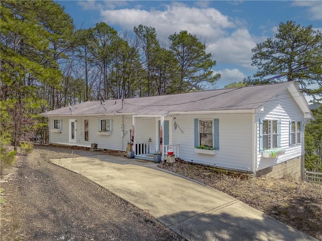 554 Emerald Cove Rd, Fairfield Bay, AR 72153 - photo 4