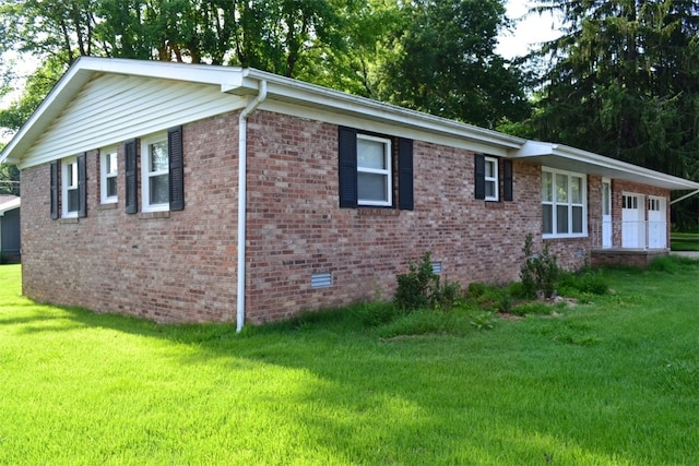 420 Natchez Trace Dr, Harrison, AR 72601 - view of side of home with a yard, crawl space, and brick siding