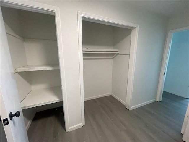401 Walnut St, Clarksville, AR 72830 - view of closet