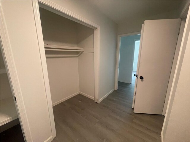401 Walnut St, Clarksville, AR 72830 - view of closet