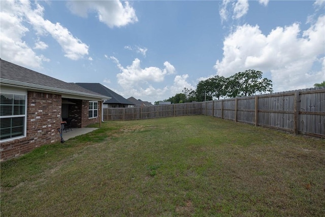 2758 Suncrest Ave, Springdale, AR 72764 - view of yard featuring a patio area