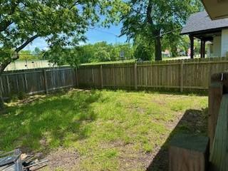 410 E Harvard St, Siloam Springs, AR 72761 - view of yard