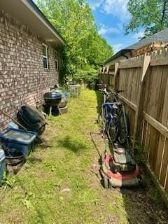 410 E Harvard St, Siloam Springs, AR 72761 - view of yard
