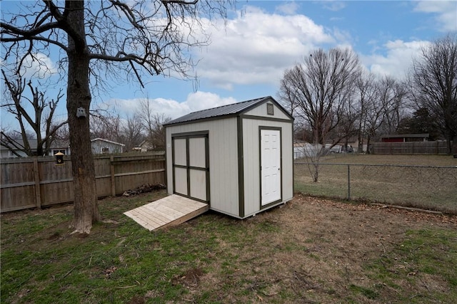 928 S Maple St, Siloam Springs, AR 72761 - view of shed