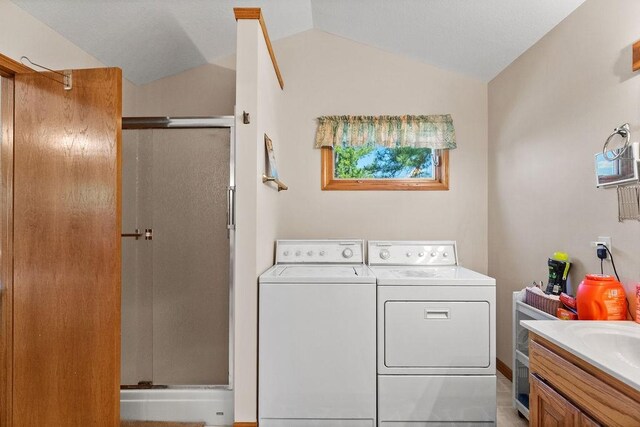 6 Portsmouth Ln, Bella Vista, AR 72715 - washroom with separate washer and dryer