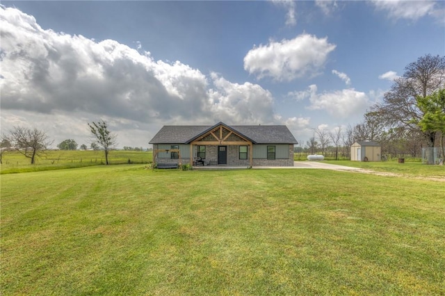 13865 State Highway 116, Colcord, OK 74338 - craftsman-style house featuring a porch and a front yard