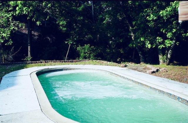 1211 N Mission Blvd, Fayetteville, AR 72701 - view of outdoor pool