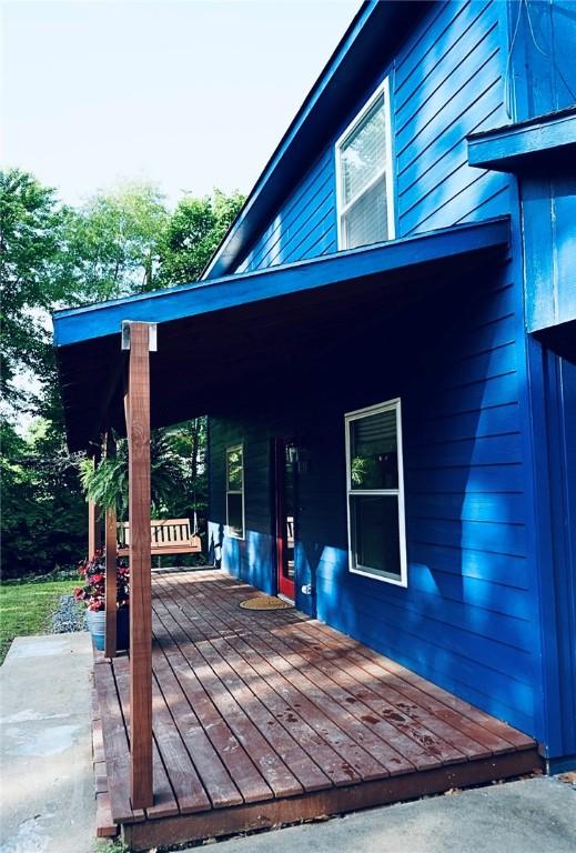 1211 N Mission Blvd, Fayetteville, AR 72701 - view of wooden terrace