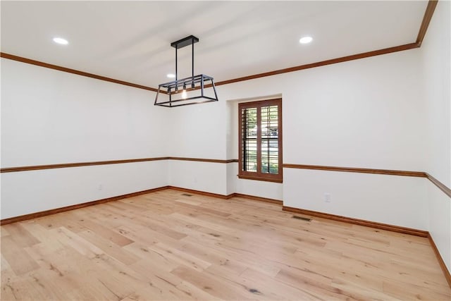 1640 N Boston Pl, Fayetteville, AR 72703 - unfurnished room with ornamental molding, light wood finished floors, baseboards, and recessed lighting