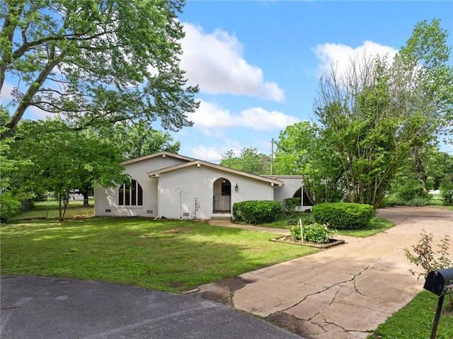 3916 O Street Ter, Harrison, AR 72601 - view of front facade featuring a front yard and concrete driveway