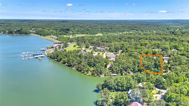 22 Marina Cir, Bella Vista, AR 72715 - view of property location featuring a forest, a nearby body of water, and property parcel outlined