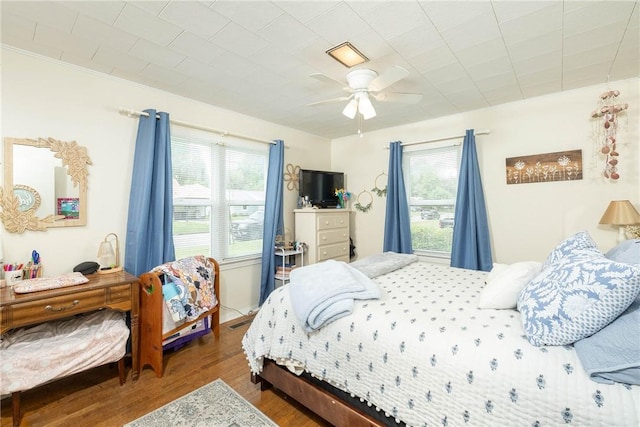 1600 Westwood Ave, Springdale, AR 72762 - bedroom with wood finished floors and ceiling fan