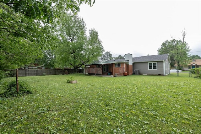 1600 Westwood Ave, Springdale, AR 72762 - view of yard featuring central AC unit