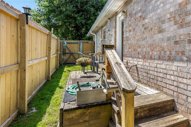 14 Jordan Ln, Bentonville, AR 72712 - fenced backyard featuring a gate