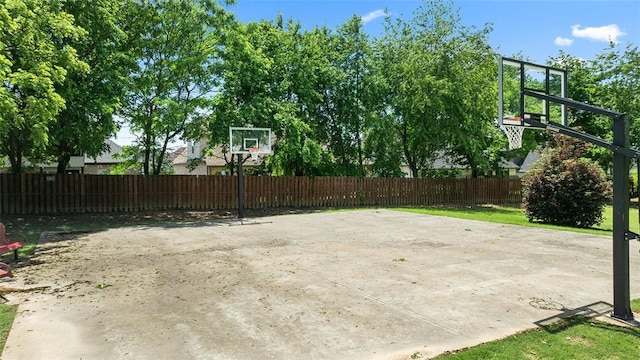 1051 Thornridge Rd, Bentonville, AR 72713 - view of basketball court featuring basketball hoop