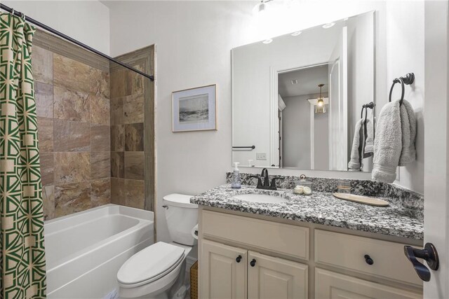 13 Dawn Hills Dr, Bentonville, AR 72712 - bathroom with vanity, toilet, and shower / bath combo