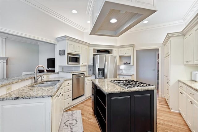 1325 Avery Pl, Siloam Springs, AR 72761 - kitchen with open shelves, stainless steel appliances, a sink, crown molding, and light wood-style floors