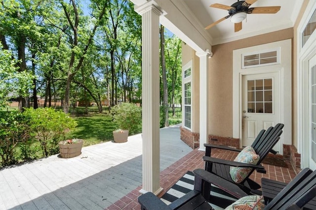1325 Avery Pl, Siloam Springs, AR 72761 - wooden terrace featuring a ceiling fan