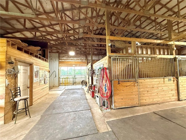 12088 State Highway 28, Dardanelle, AR 72834 - view of stable