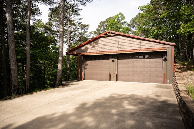 8295 Ridgecrest Ln, Rogers, AR 72756 - view of detached garage
