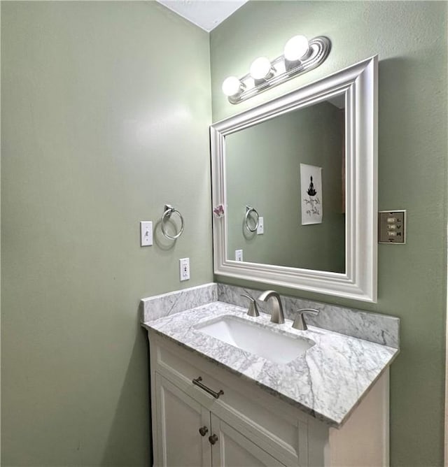 904 Deerfield Ct, Russellville, AR 72801 - bathroom with vanity