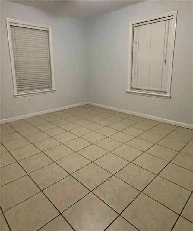20944 Shady Grove Rd, Siloam Springs, AR 72761 - empty room with baseboards