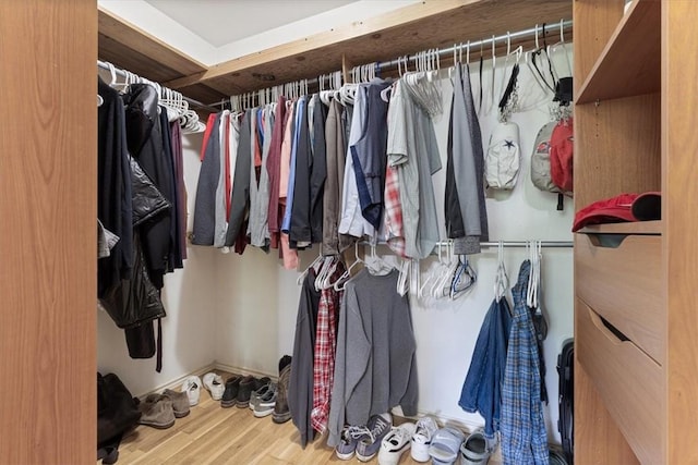 17171 Kincheloe Rd, Siloam Springs, AR 72761 - spacious closet with wood finished floors