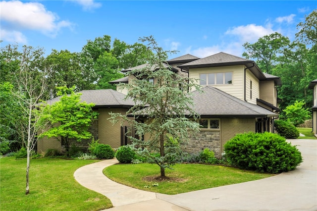 3634 Sugarberry Ln, Springdale, AR 72764 - view of front of property featuring a front lawn and a shingled roof