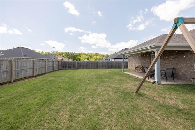 6013 Quinn St, Fayetteville, AR 72704 - view of yard with a patio