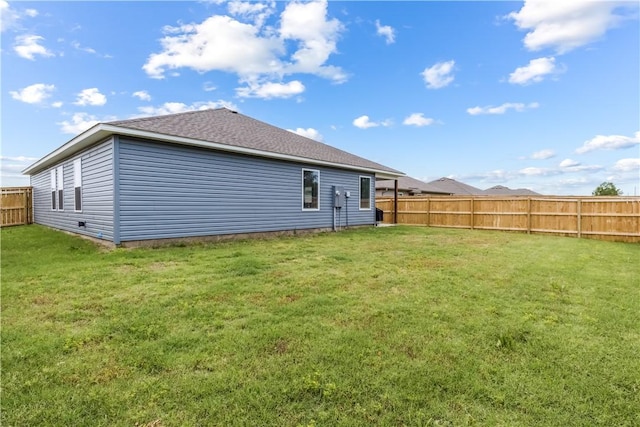2409 S Silver St, Siloam Springs, AR 72761 - rear view of property with roof with shingles