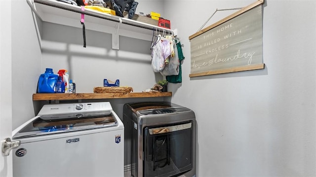 5803 SW Gentle Winds Ave, Bentonville, AR 72713 - washroom featuring washing machine and clothes dryer