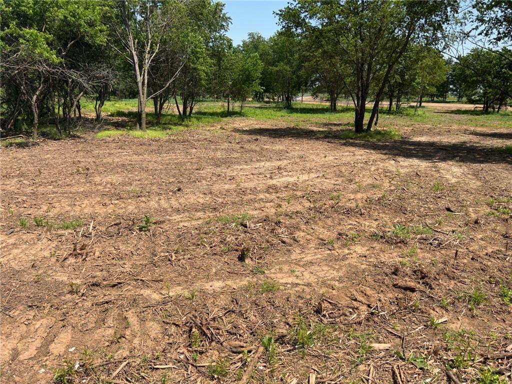 2020 Taylor Orchard Rd, Gentry, AR 72734
