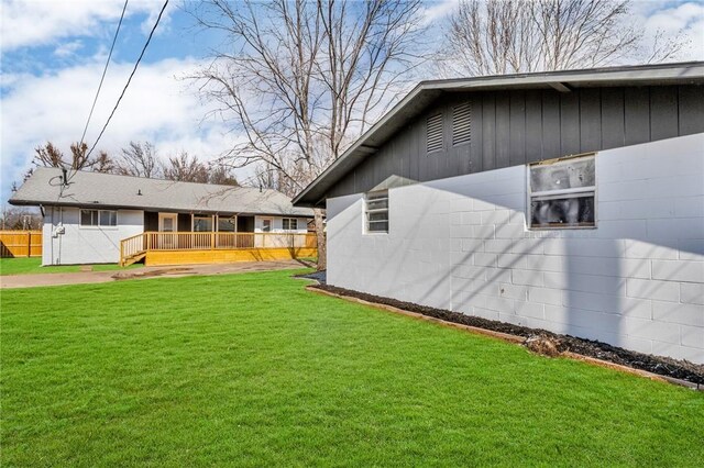 1115 Eicher Ave, Springdale, AR 72764 - view of yard with a deck