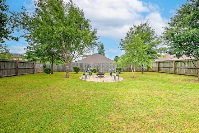 811 SW Pure Globe St, Bentonville, AR 72712 - view of yard with an outdoor fire pit