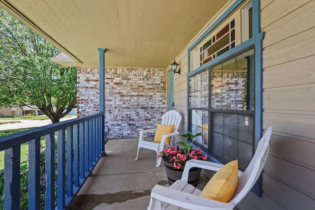 1110 Meadowlark Ln, Siloam Springs, AR 72761 - view of porch
