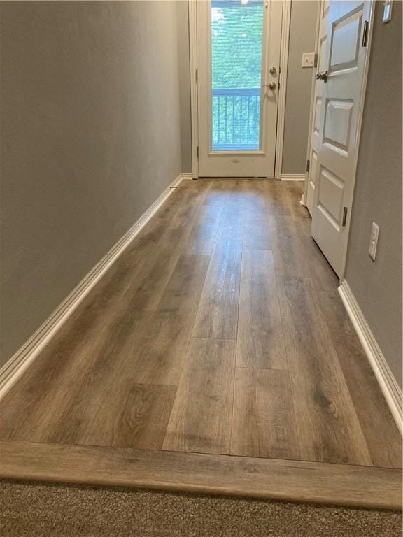 1211/1213 N Sicily Ln, Fayetteville, AR 72704 - entryway featuring wood finished floors and baseboards