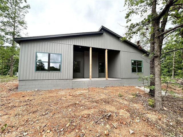 1 Consett Ln, Bella Vista, AR 72714 - view of front facade