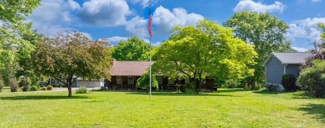 208 Mc 6087, Yellville, AR 72687 - view of green lawn with covered porch