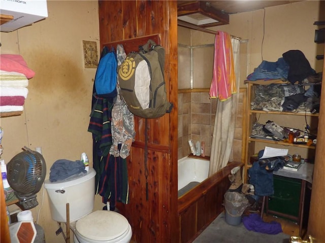 396 Dawn Light Dr, Western Grove, AR 72675 - bathroom featuring toilet
