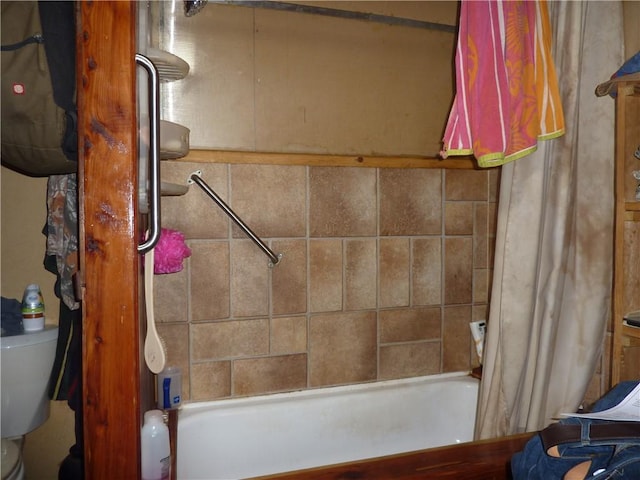 396 Dawn Light Dr, Western Grove, AR 72675 - bathroom with shower / bathtub combination with curtain and toilet