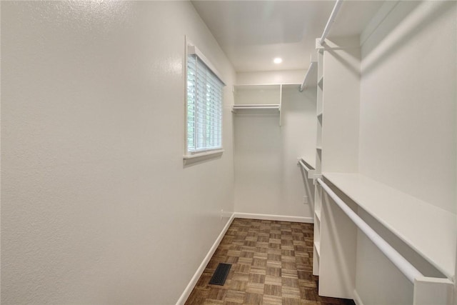 1588 N Tanglebriar Ln, Fayetteville, AR 72701 - view of walk in closet