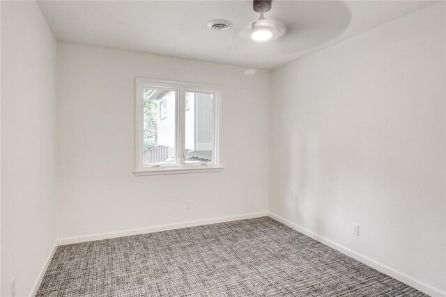 1588 N Tanglebriar Ln, Fayetteville, AR 72701 - carpeted spare room featuring baseboards