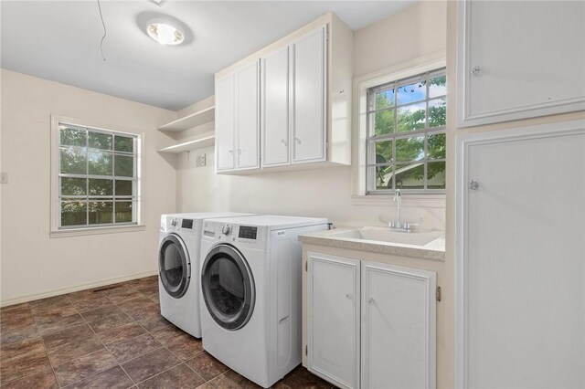 5 Rolling Meadows Dr, Harrison, AR 72601 - washroom featuring washing machine and clothes dryer and cabinet space