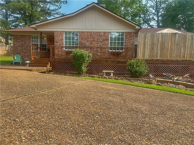 3002 W 4th St, Russellville, AR 72801 - ranch-style home with brick siding